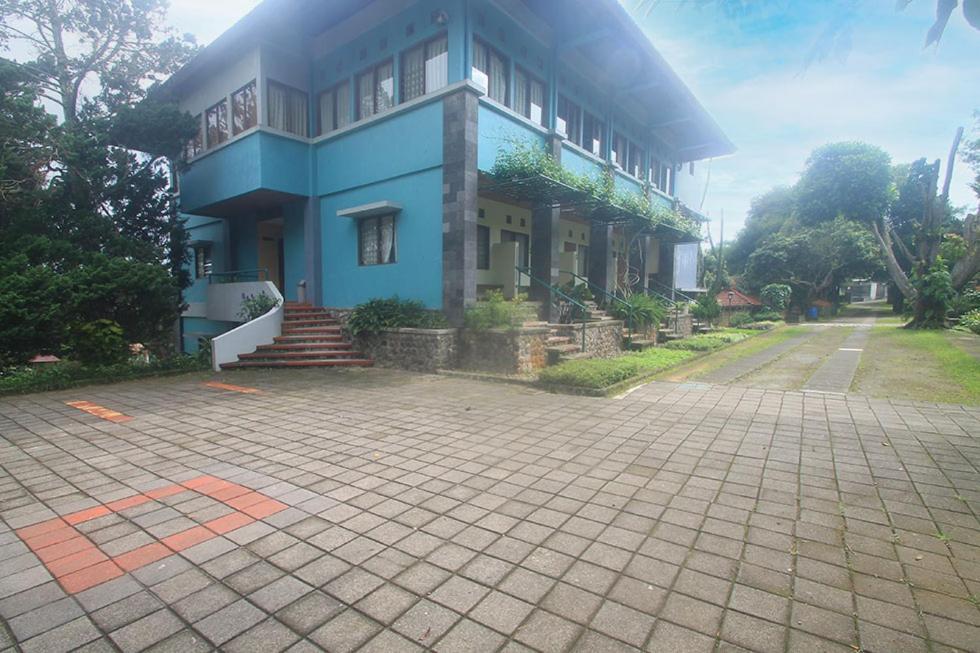 Hotel Villa Rawa Pening Pratama By Aparian Bandungan Exterior foto